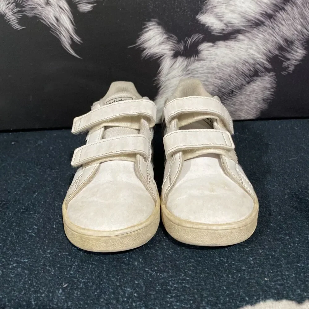 Adidas Grand Court EF0118 Athletic Sneaker Unisex Kids 10 White Leather Comfort